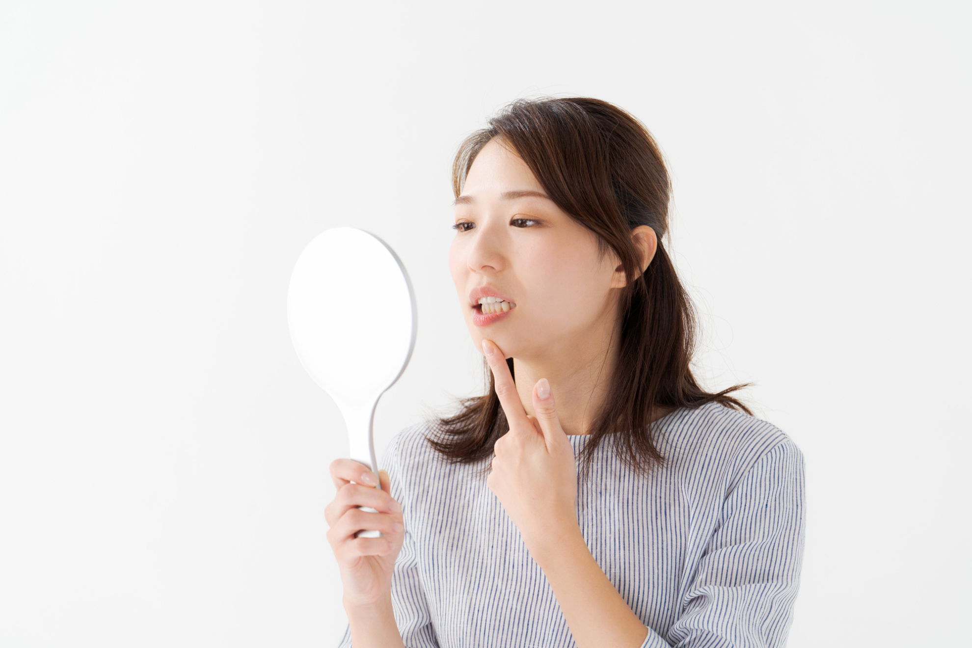 出っ歯とは？原因と治し方、5つの矯正方法と注意点を解説