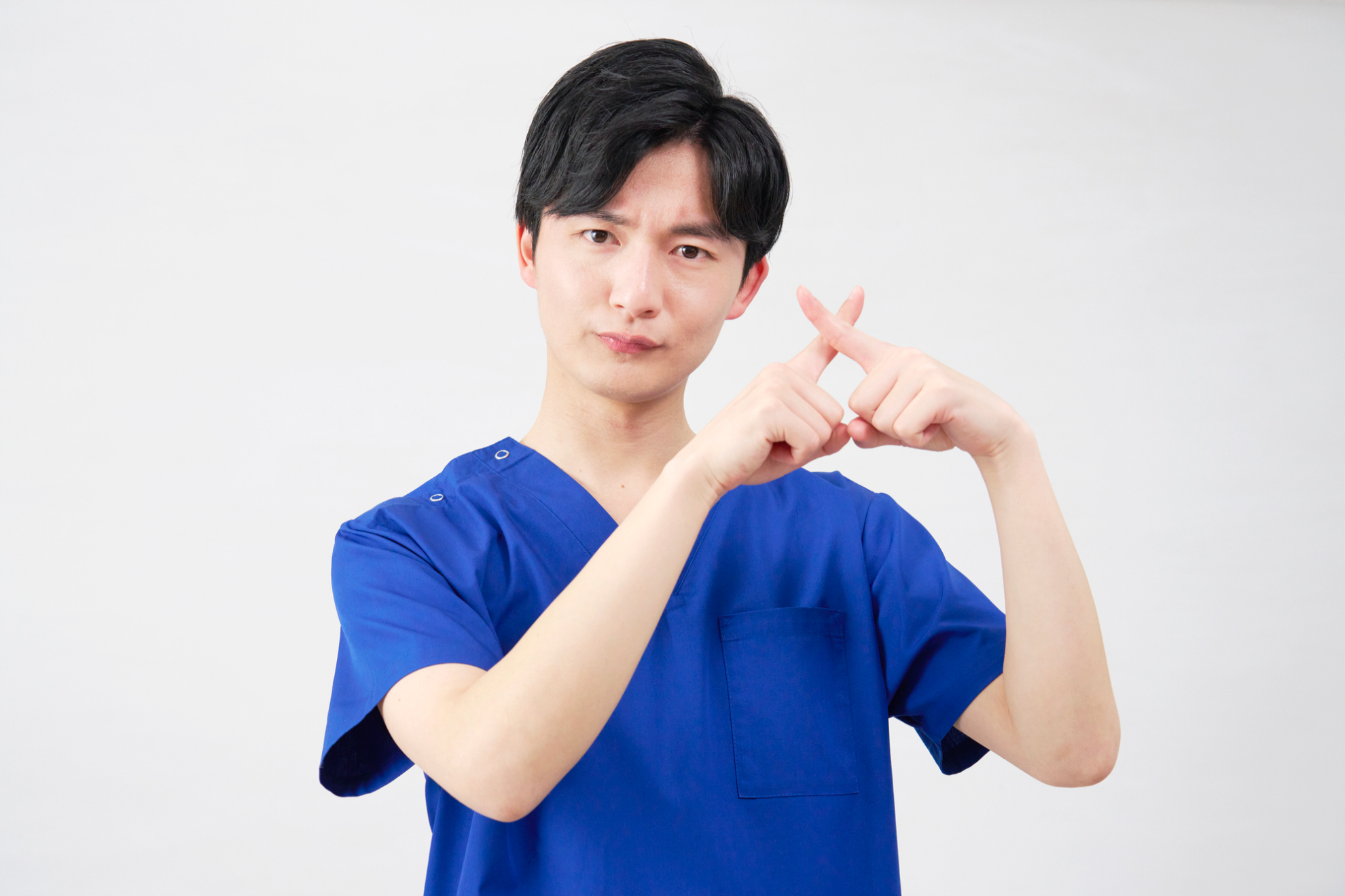 裏側矯正は“おすすめしない”と言われる5つの理由！向いている人と向いていない人って？