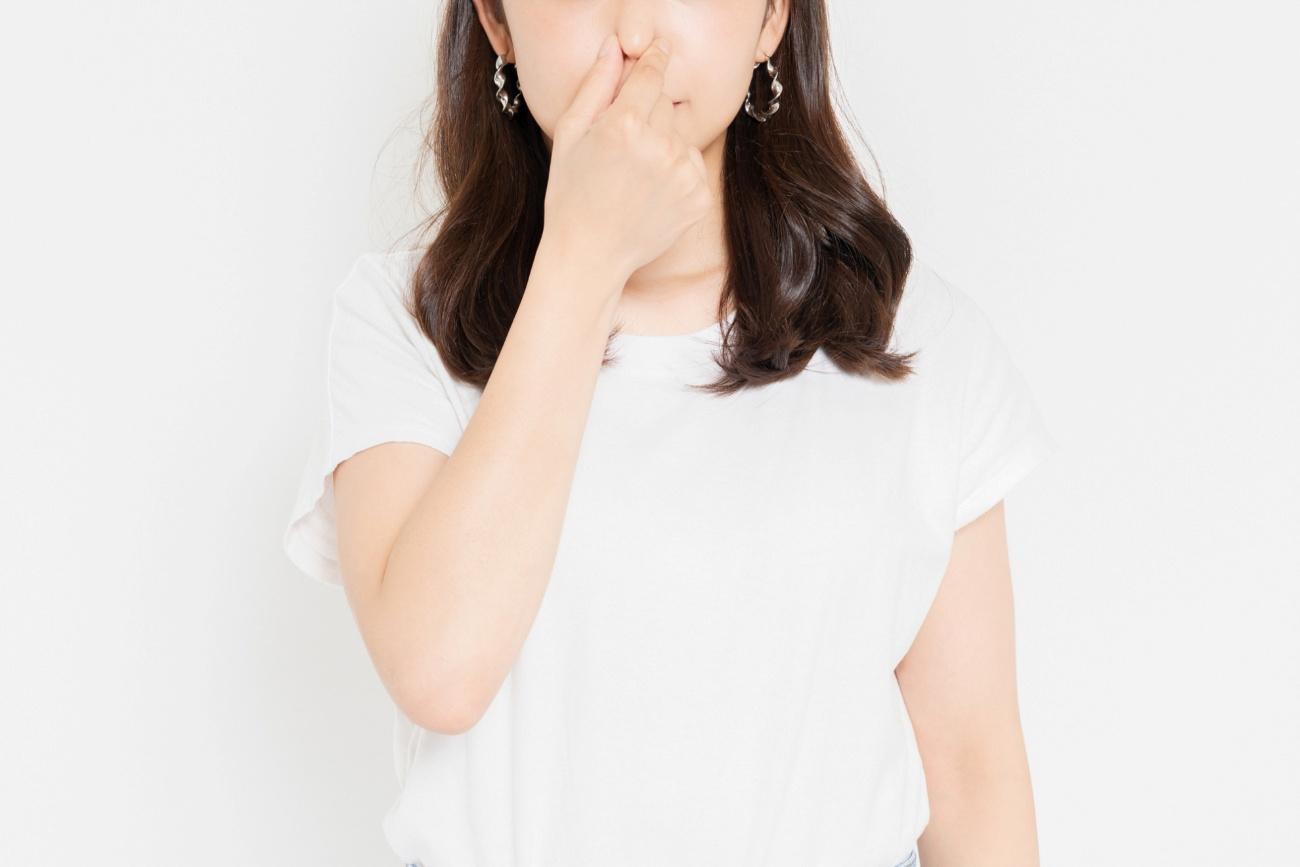 口が臭い人の特徴や共通点は？原因と今すぐできる対策を解説