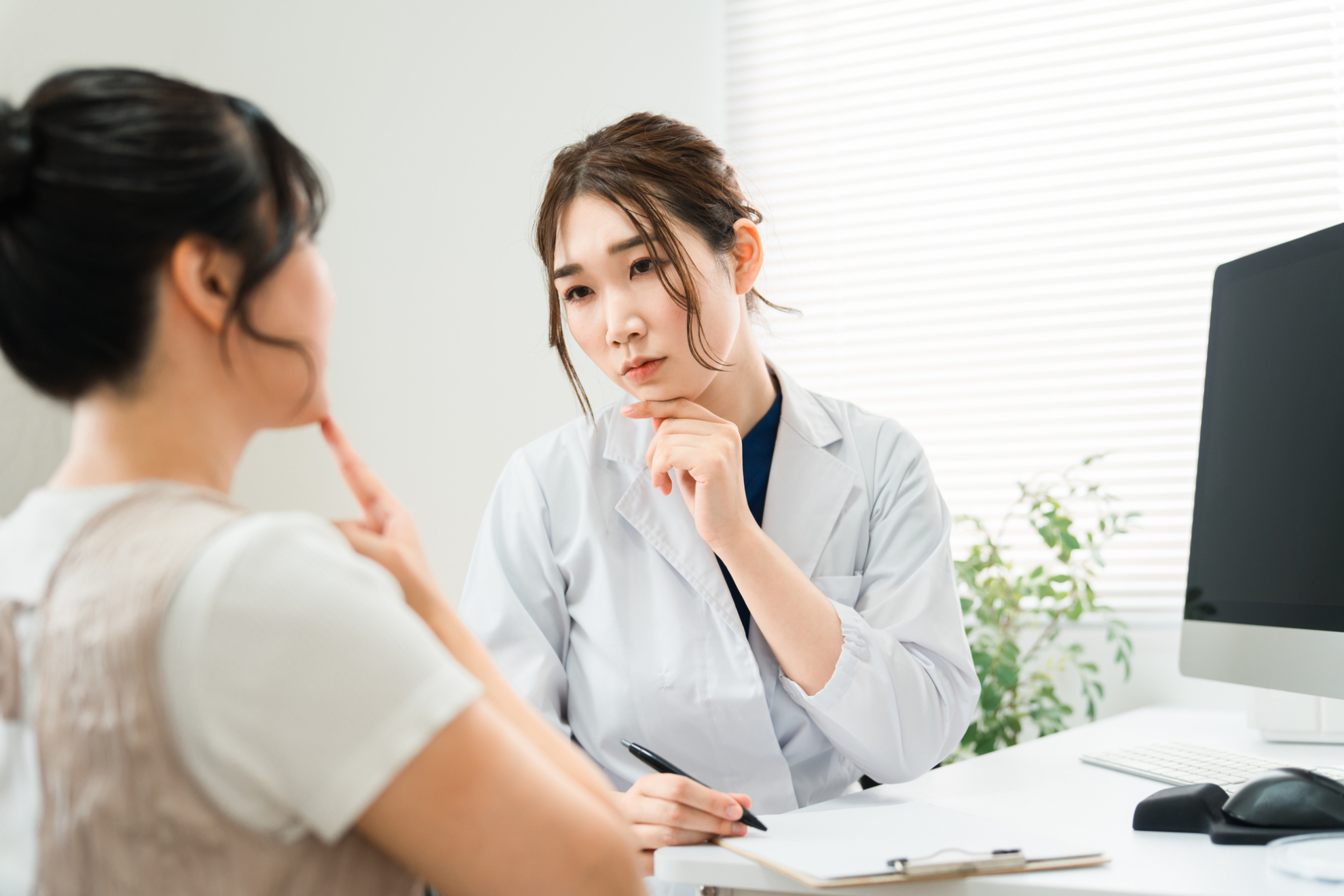 しゃくれの基準とは?判断するためのチェックポイント、治療方法も解説