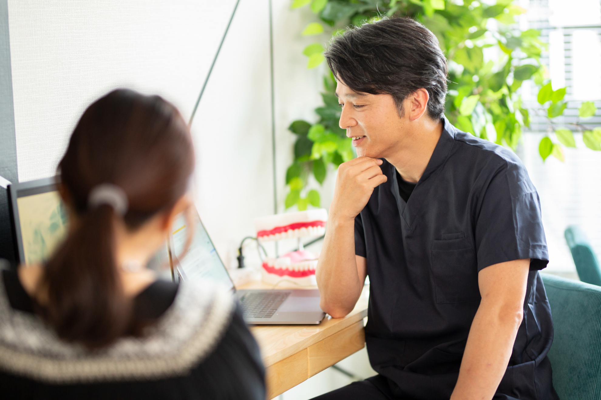 【矯正歯科の選び方】自分に合うクリニックを見つけるための9つのポイント