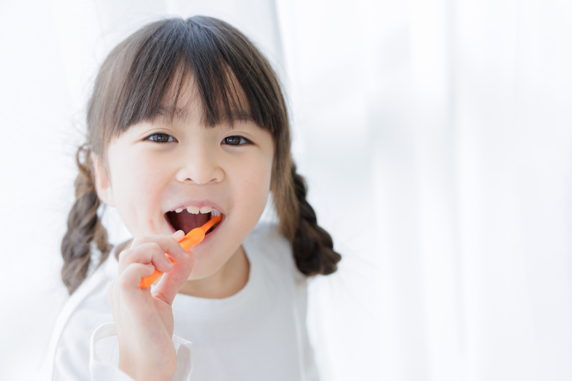 急速拡大装置とは？治療による顔の変化、メリット・デメリット、注意点も解説