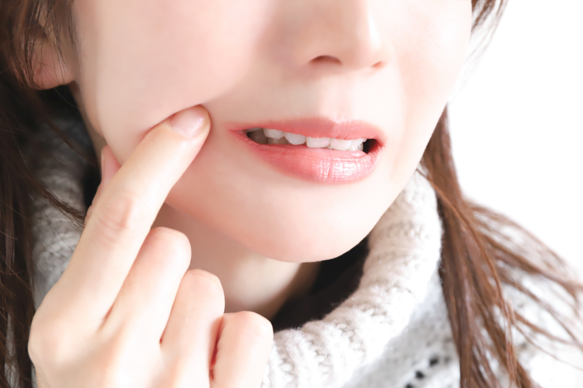 口内炎が痛いときにおすすめの食べ物は？予防法や対処法まで解説